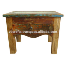 переработанной древесины журнальный столик